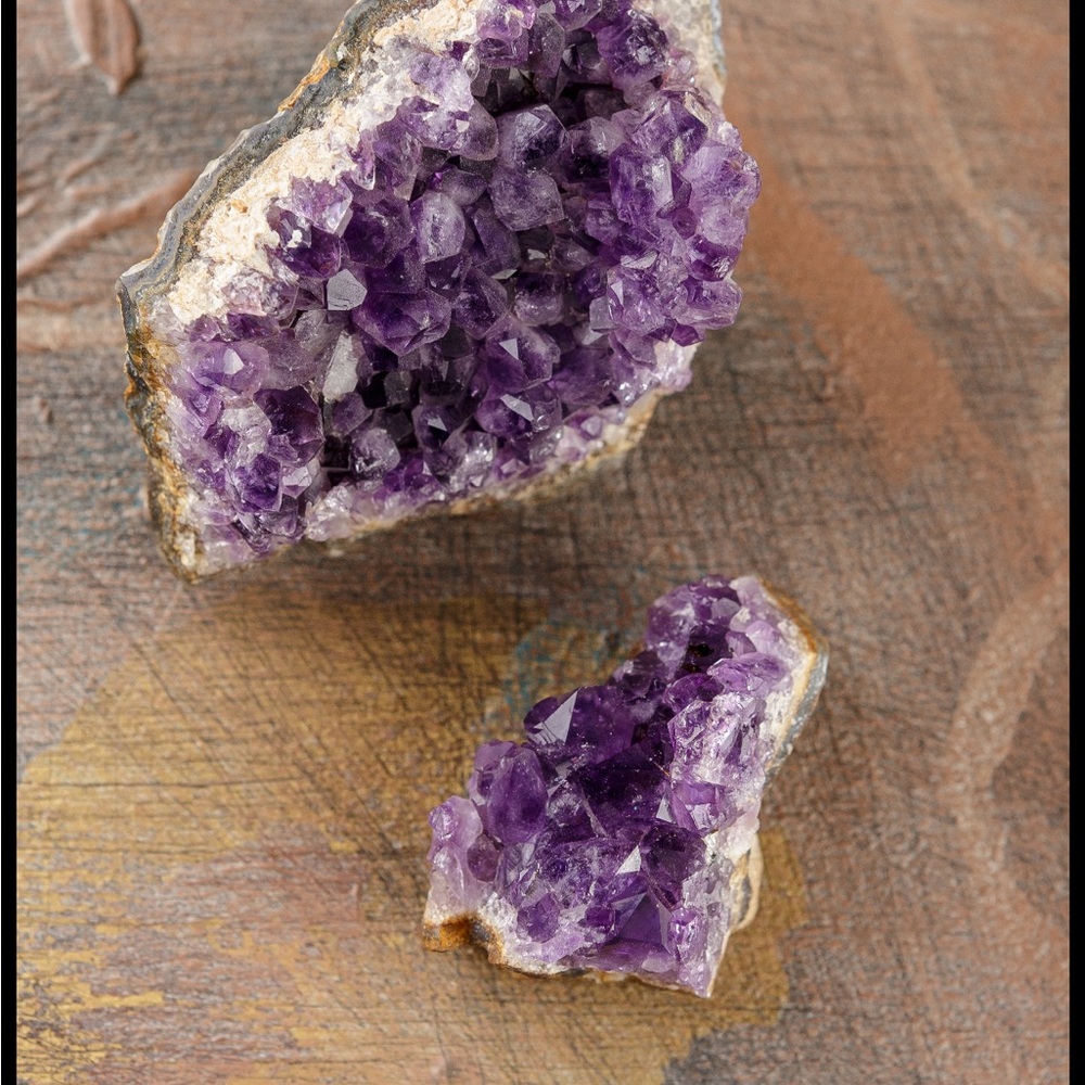 Amethyst healing stone